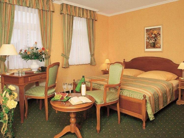Hotel Alter Kutschenbauer - 베르니게로데 외부 사진