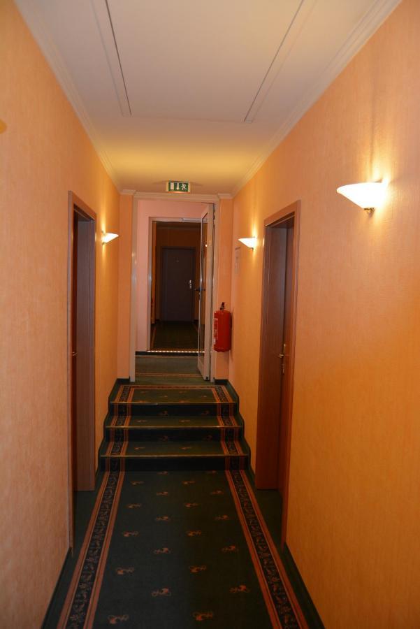 Hotel Alter Kutschenbauer - 베르니게로데 외부 사진
